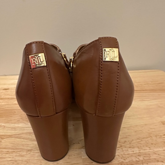 Lauren Ralph Lauren Tan Heeled Boots - Picture 6 of 7